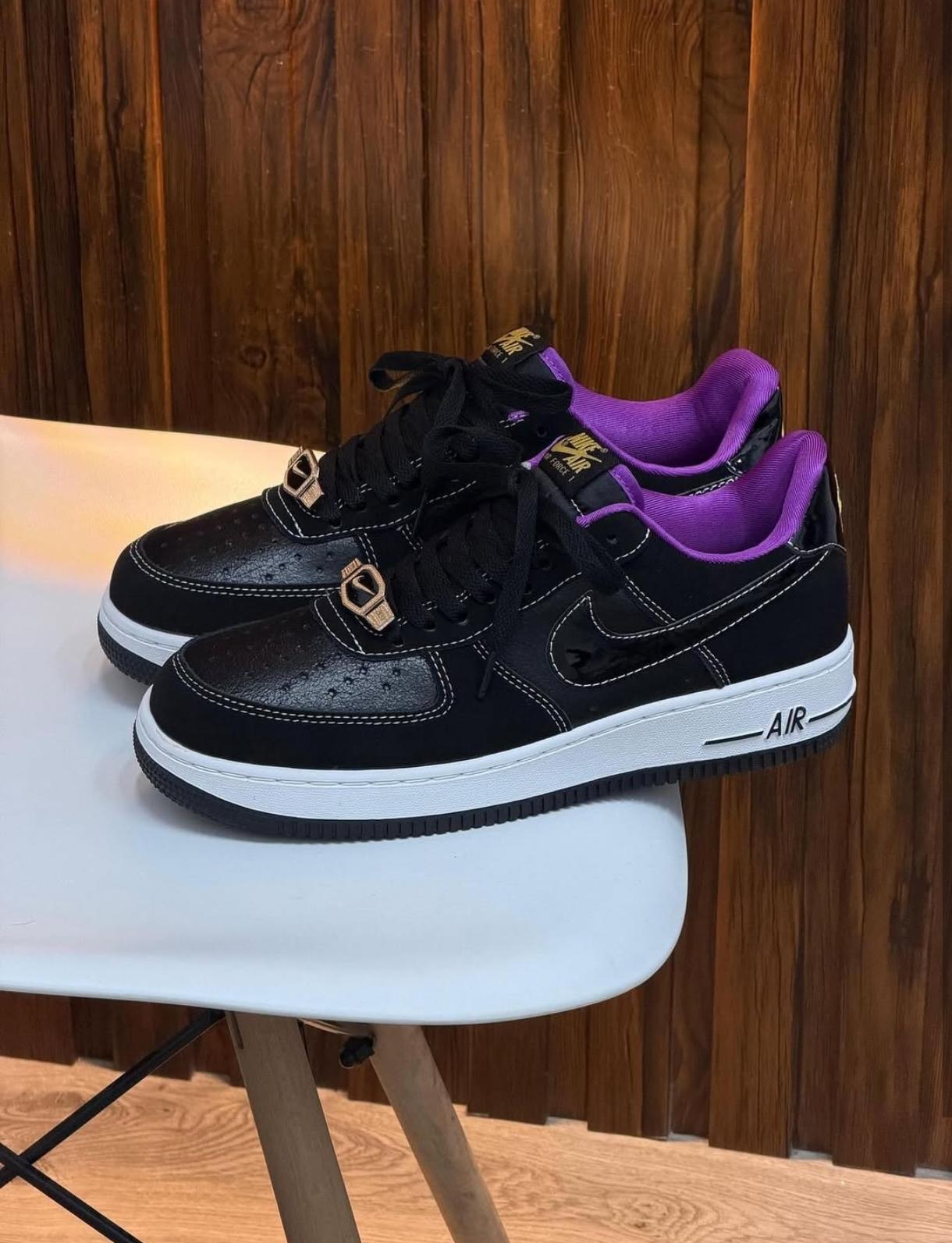 Nike Air Force 1 07 Lv8 World Champ