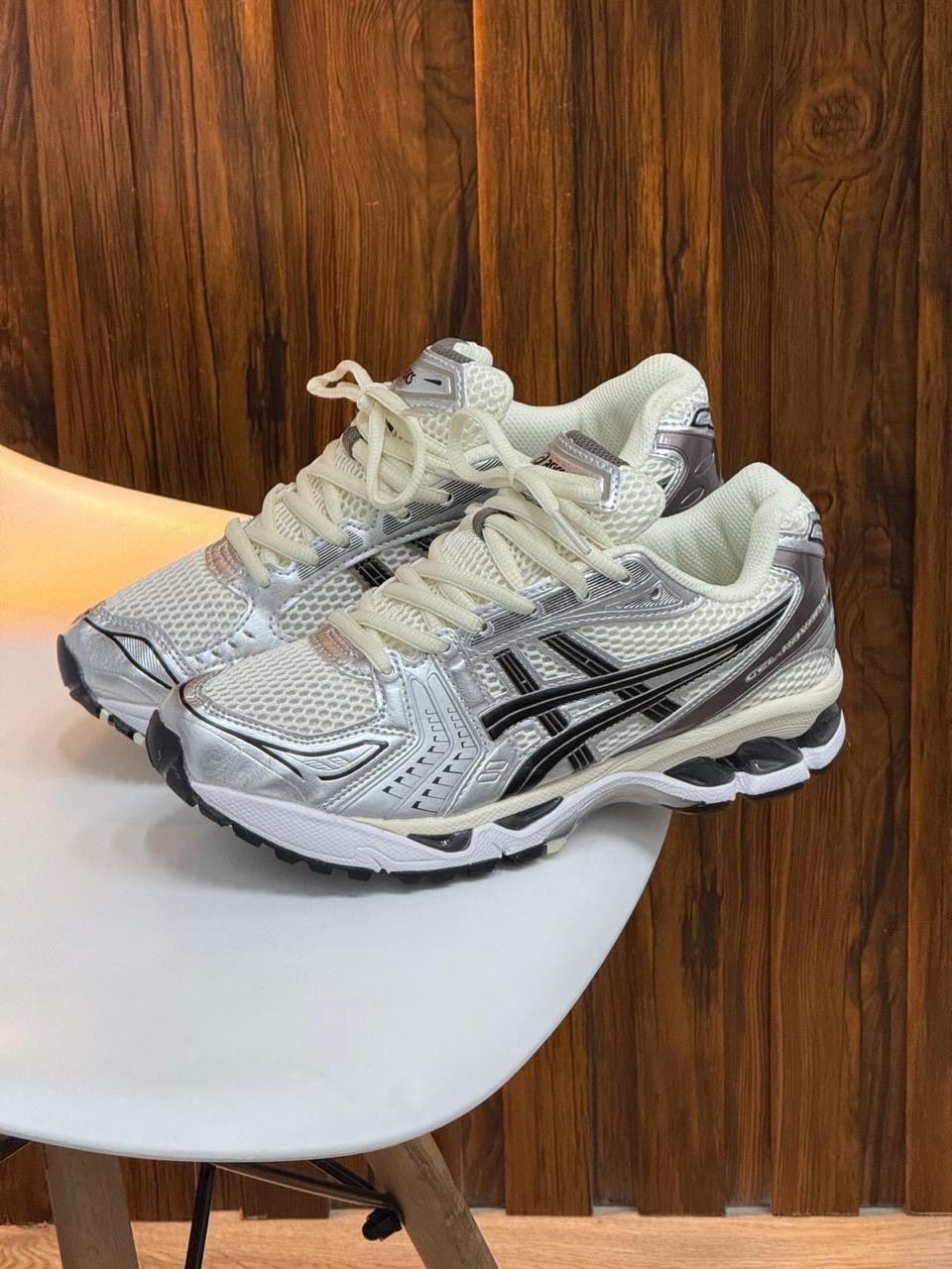 Asics Gel Kayano 14