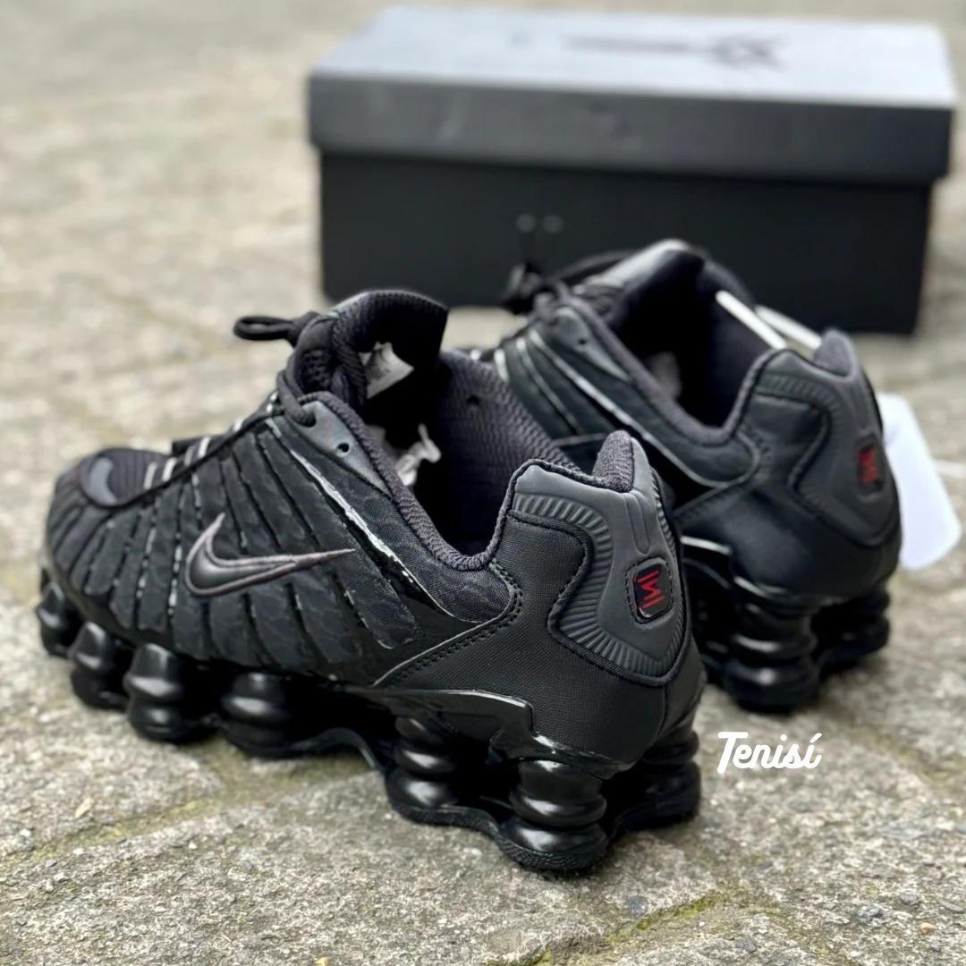 Nike Shox Gusano Negro