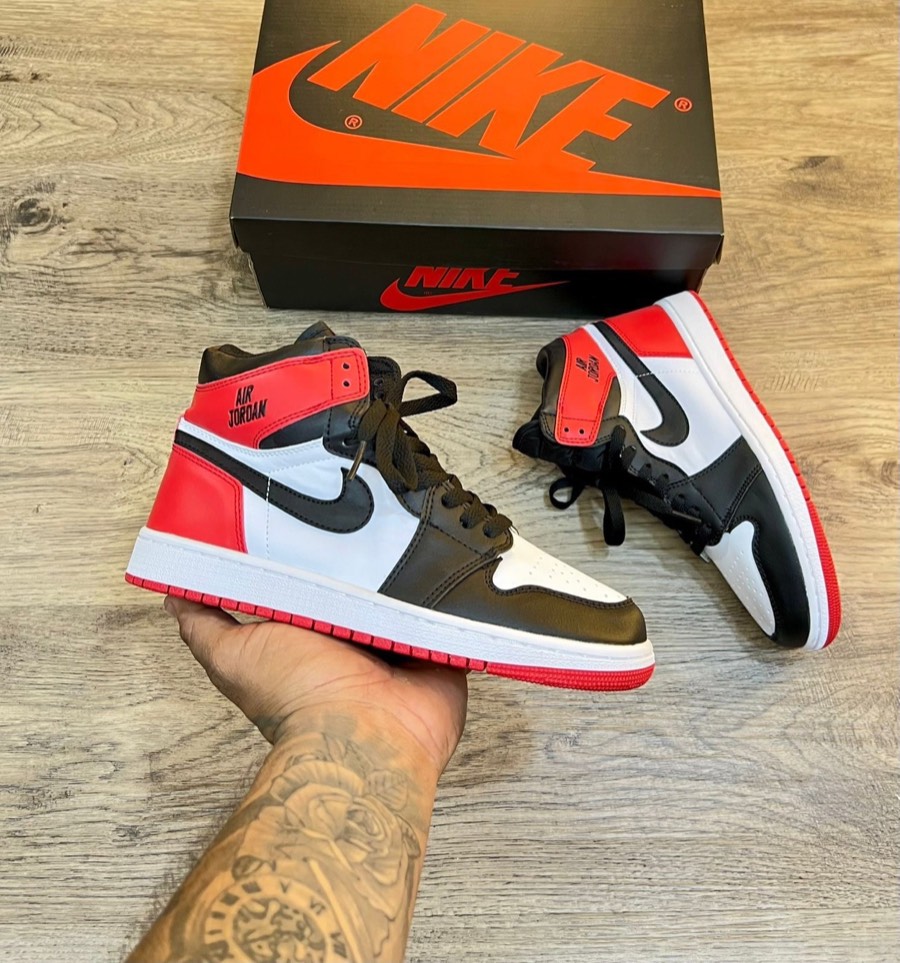 Nike Air Jordan Retro 1 Rojo Blanco