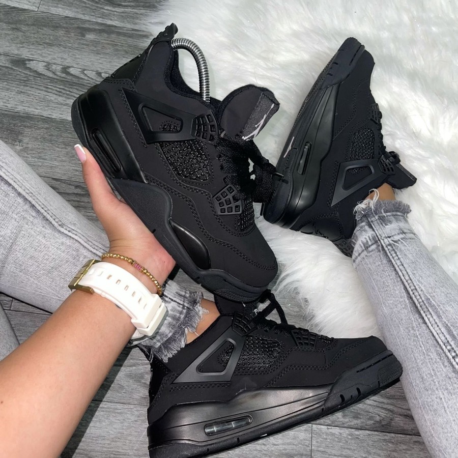 Nike Air Jordan Retro 4 Negro