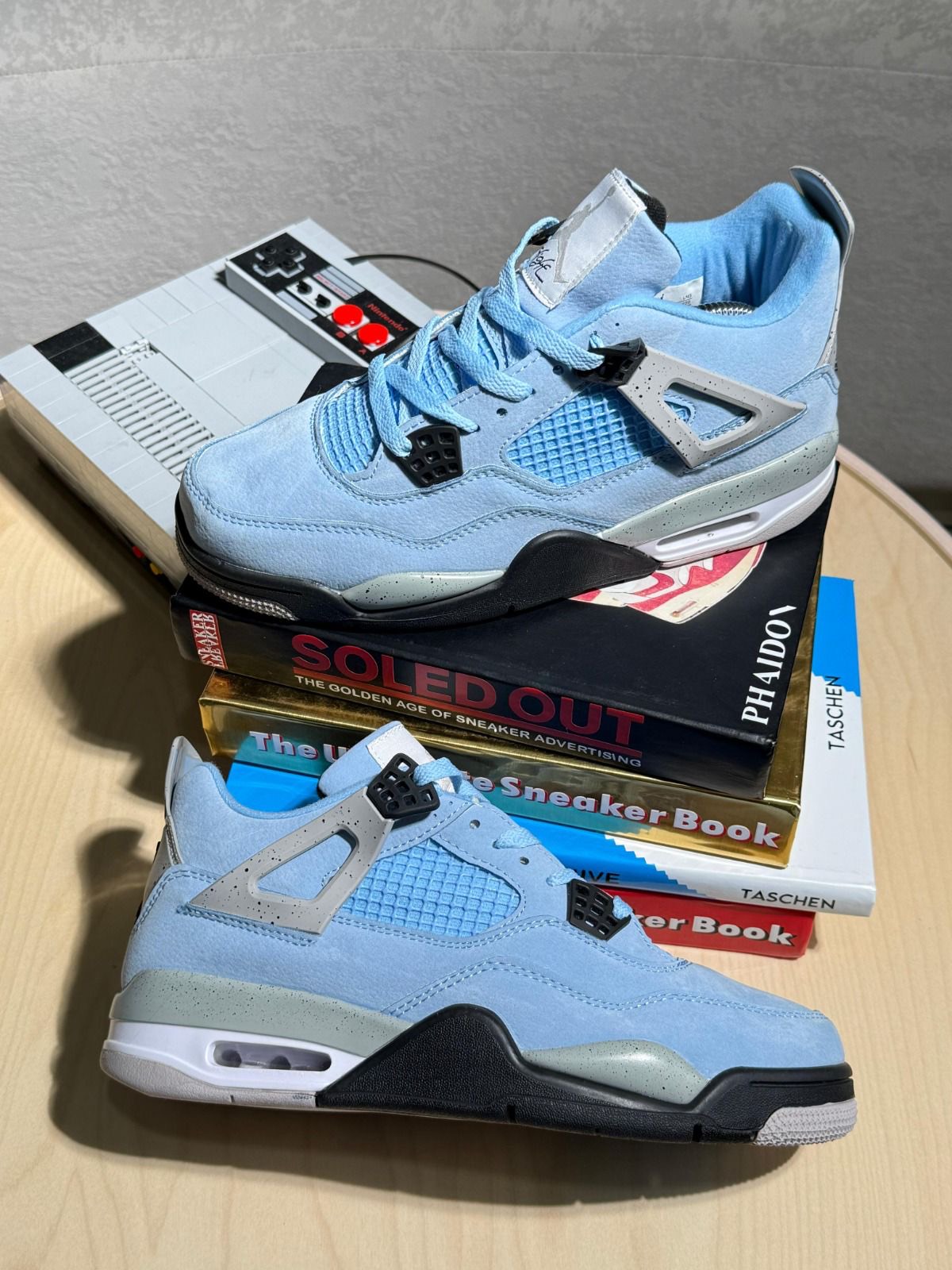 Nike Air Jordan Retro 4 University Blue